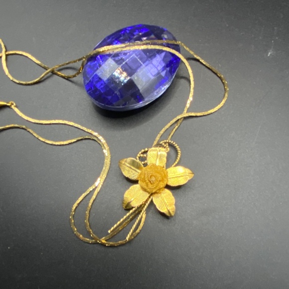 Slide Lariat Bolo Necklace Gold Tone Floral Gold Tone Vintage Rose Flower - Picture 11 of 12